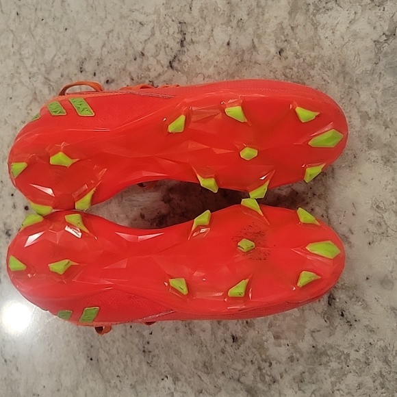 Adidas Predator Soccer Cleats - Picture 3 of 5